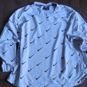 Nike White and Black Women's Sweater